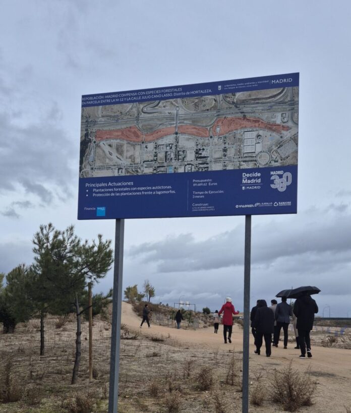 Cartel-informativo-con-las-actuaciones-realizadas-1305x1536