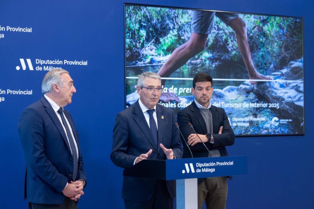 El turismo de interior de Málaga alcanza 1,44 millones de viajeros en 2025 con un impacto económico de 1.867 millones y lidera Andalucía en alojamiento rural