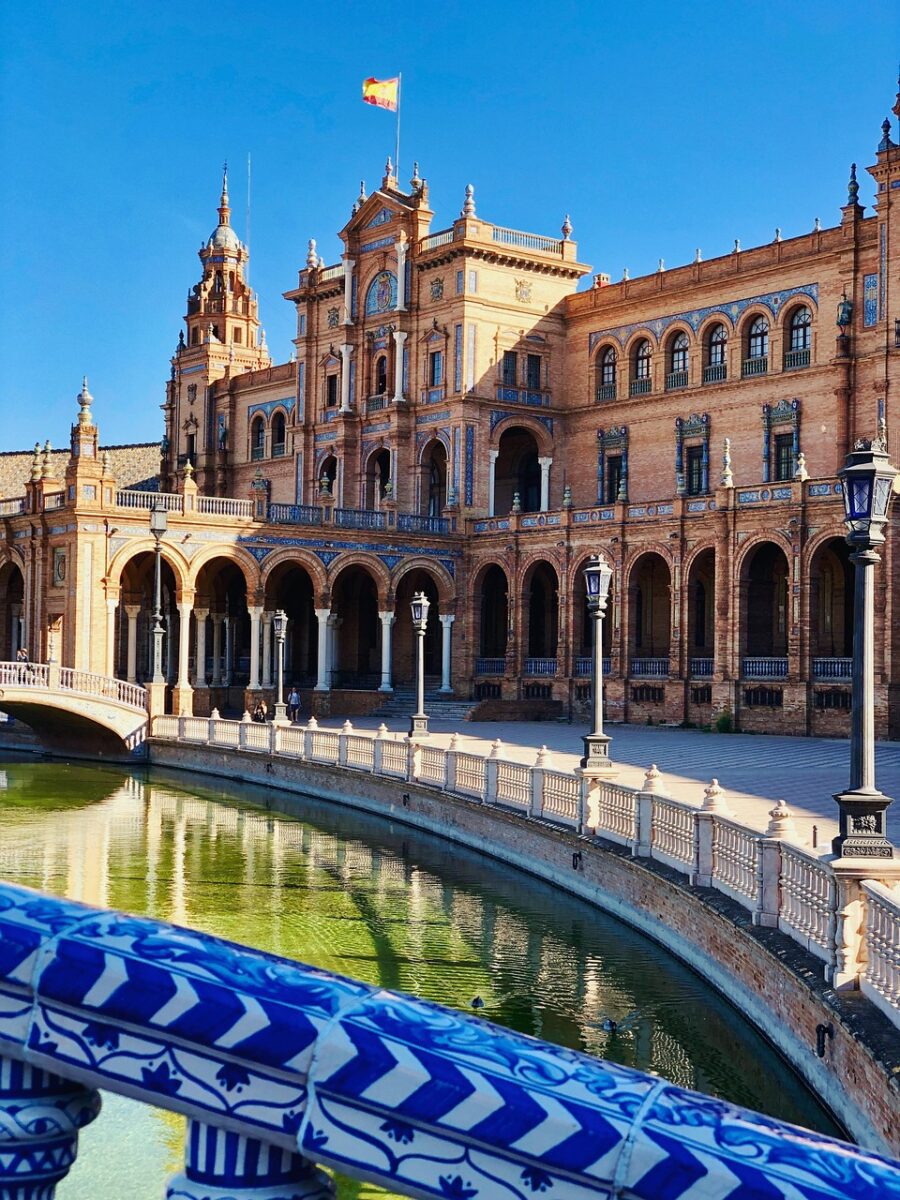 El gasto de turistas internacionales en Andalucía supera los 2.160 millones en los dos primeros meses de 2026, un 7% más que en 2025