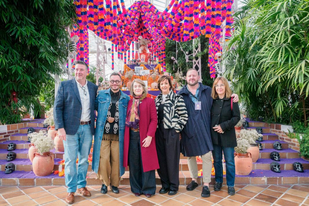 Madrid celebra el Día de Muertos mexicano con altares en el Retiro, CentroCentro y el Palacio de Cristal